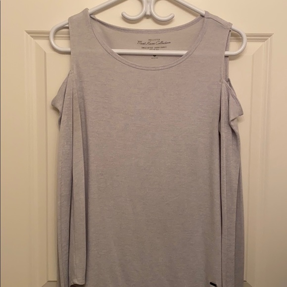 Long shelve, bare shoulder super soft shirt - Picture 3 of 3